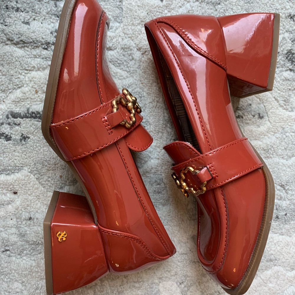 Elegant Patent Leather Women Shoes